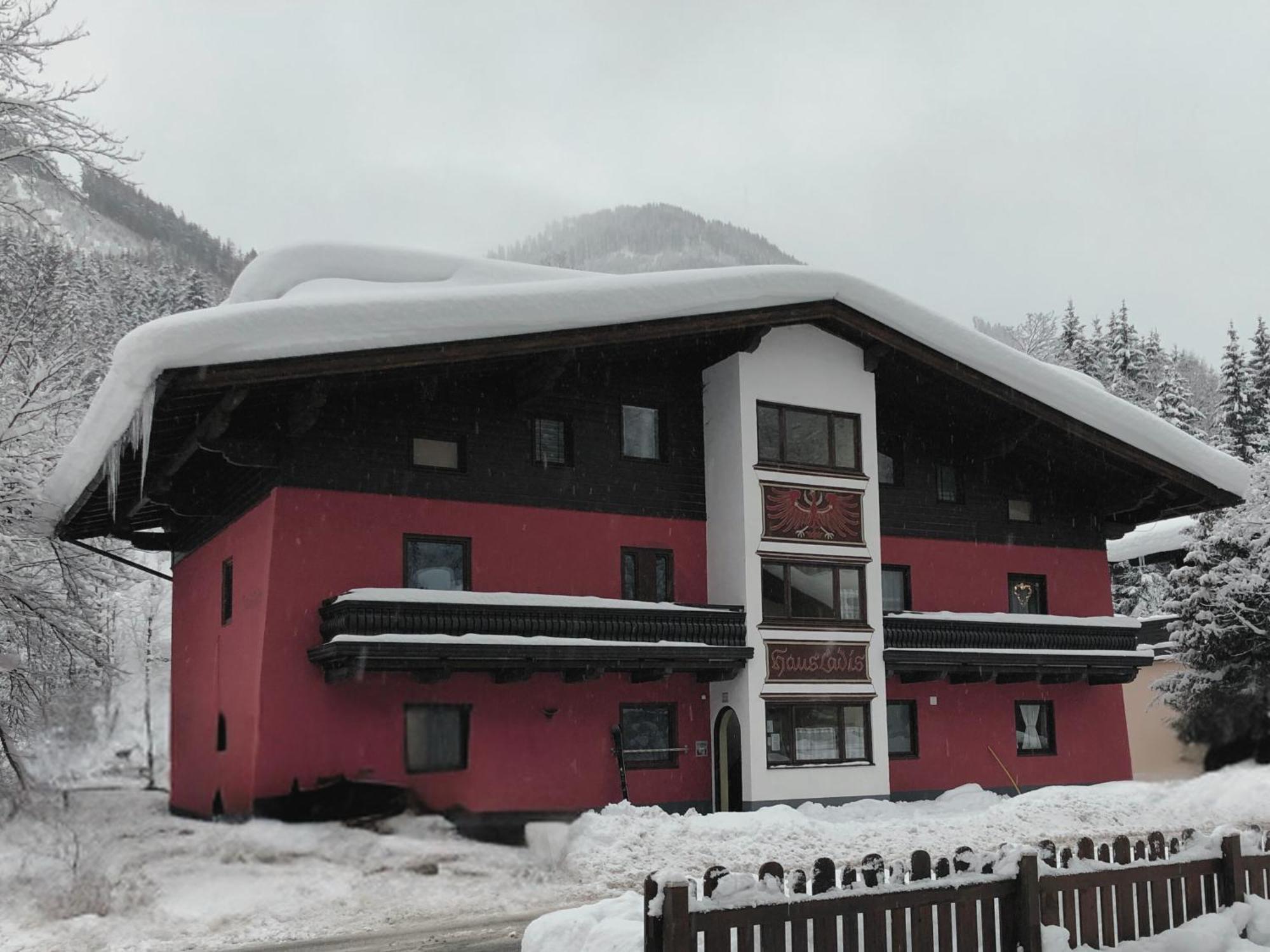 Appartement Riverview Saalbach-Hinterglemm Eksteriør bilde